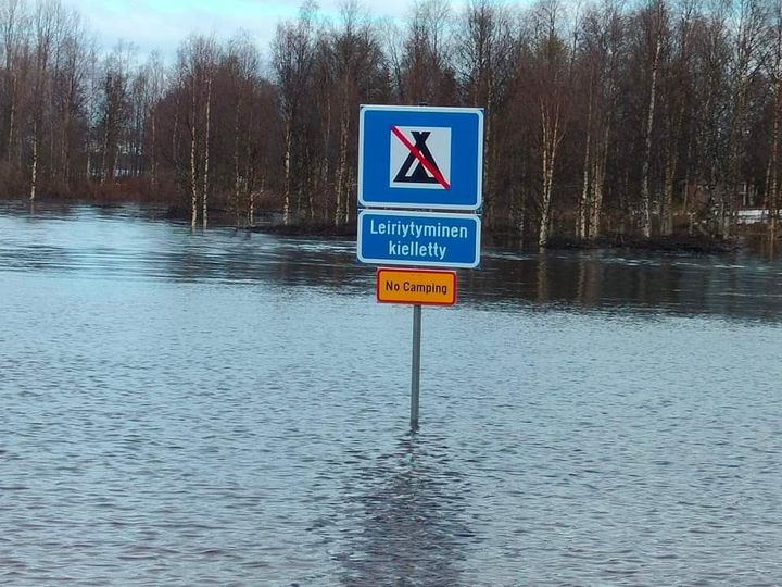 Leiriytyminen Kielletty